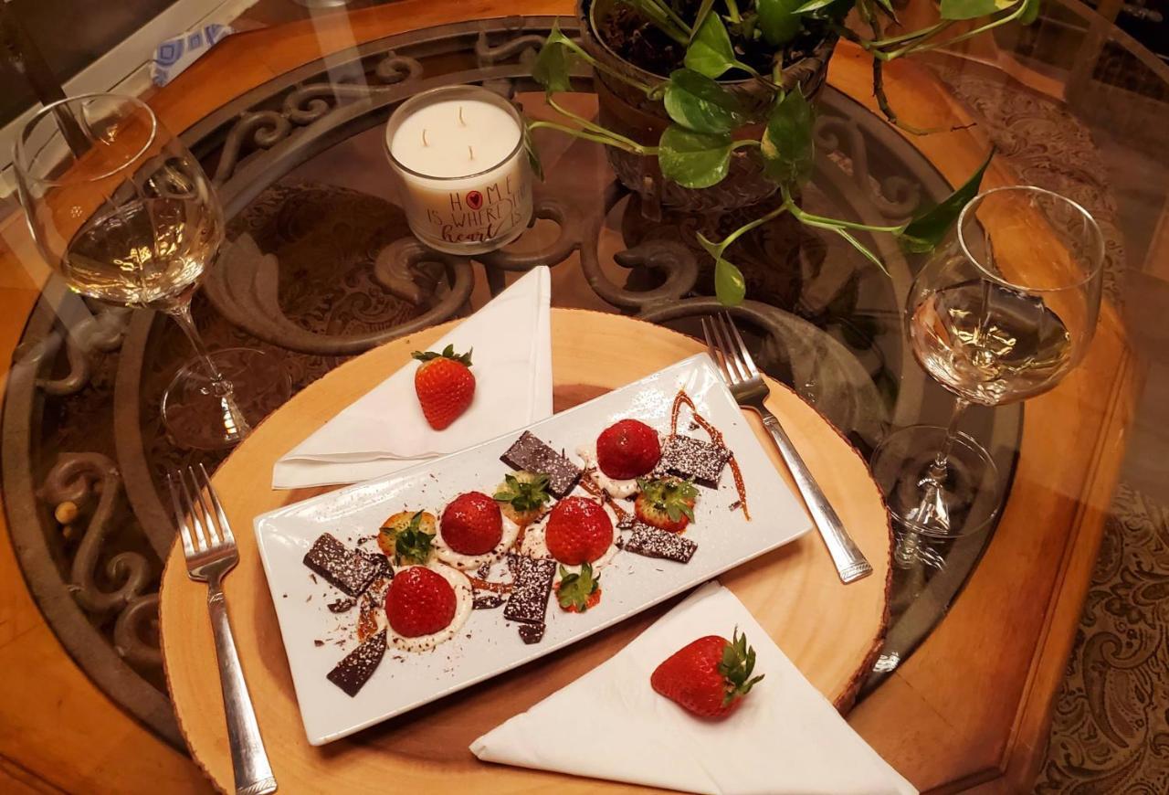 Vina Calabria Bed & Breakfast บาเย เด กัวลาลูเป ภายนอก รูปภาพ
