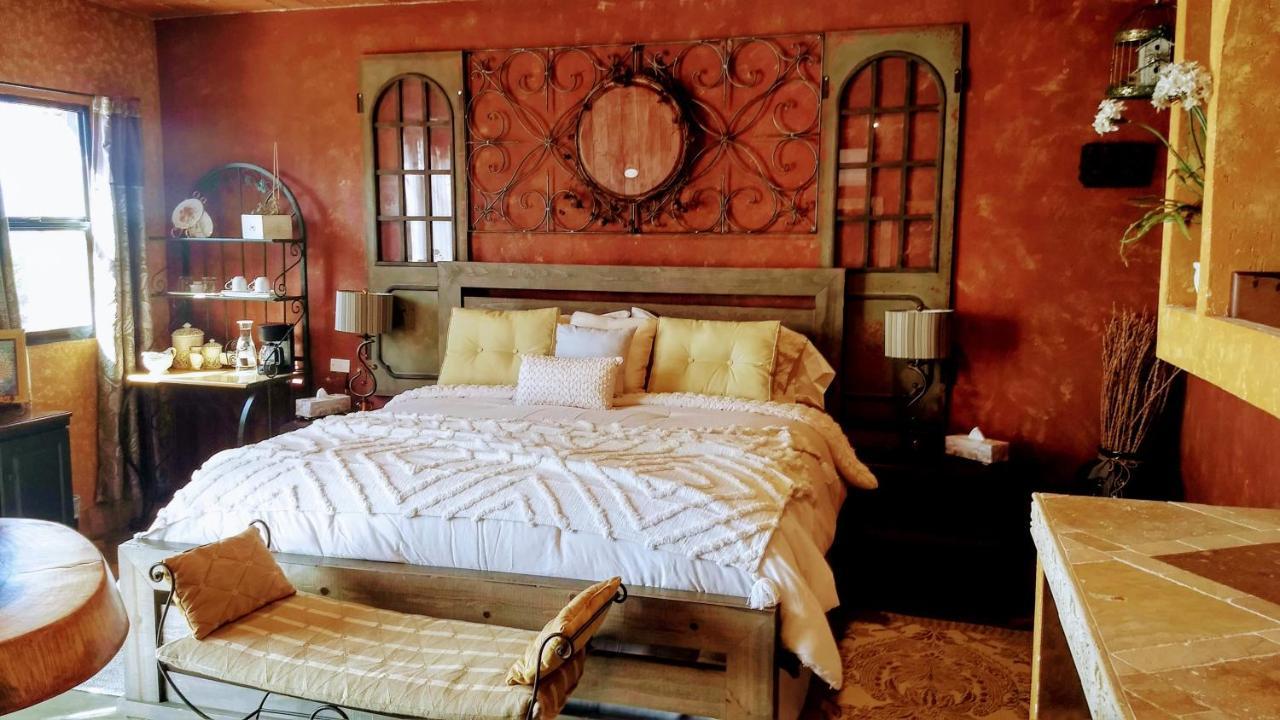 Vina Calabria Bed & Breakfast บาเย เด กัวลาลูเป ภายนอก รูปภาพ