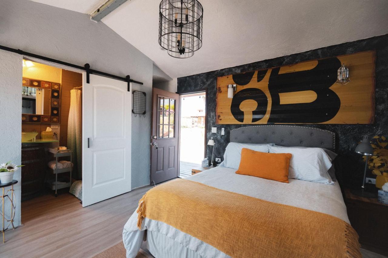 Vina Calabria Bed & Breakfast บาเย เด กัวลาลูเป ภายนอก รูปภาพ
