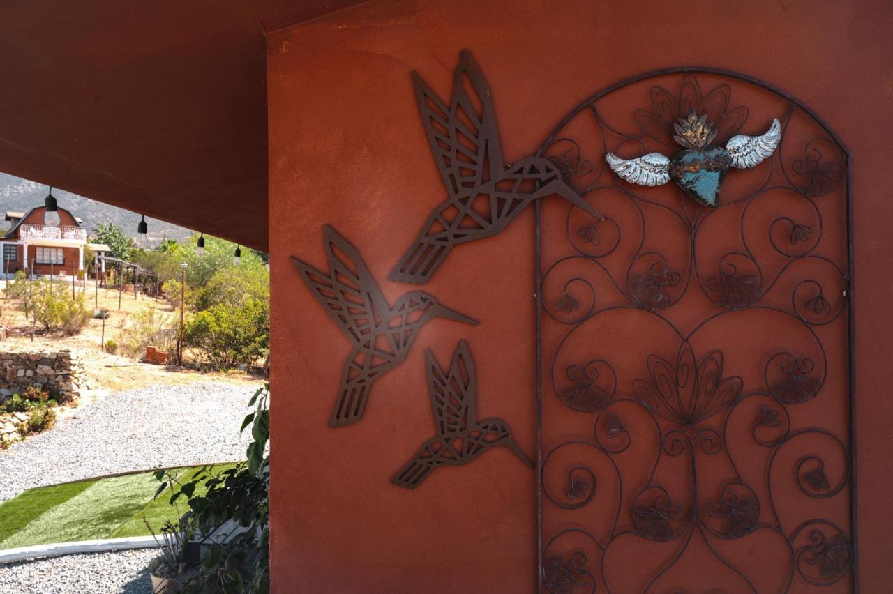 Vina Calabria Bed & Breakfast บาเย เด กัวลาลูเป ภายนอก รูปภาพ