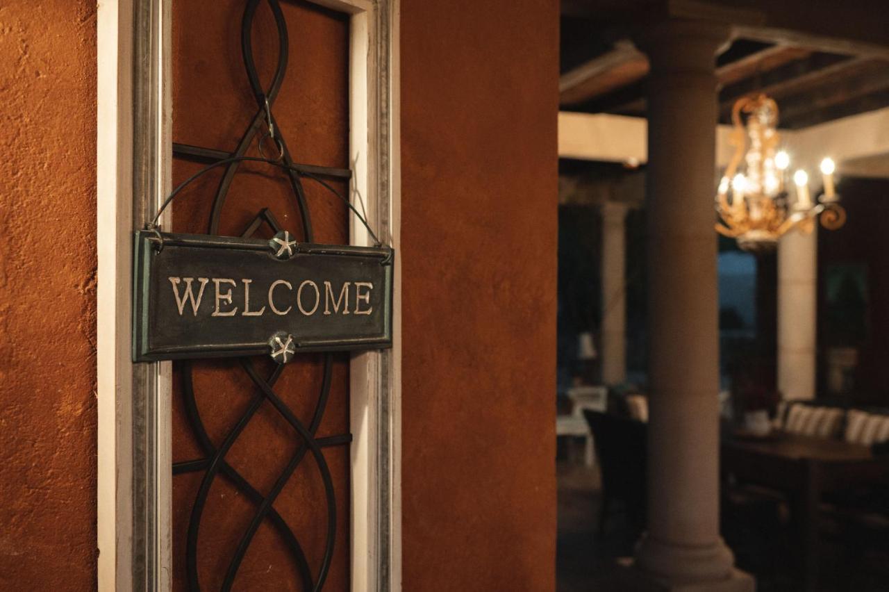 Vina Calabria Bed & Breakfast บาเย เด กัวลาลูเป ภายนอก รูปภาพ