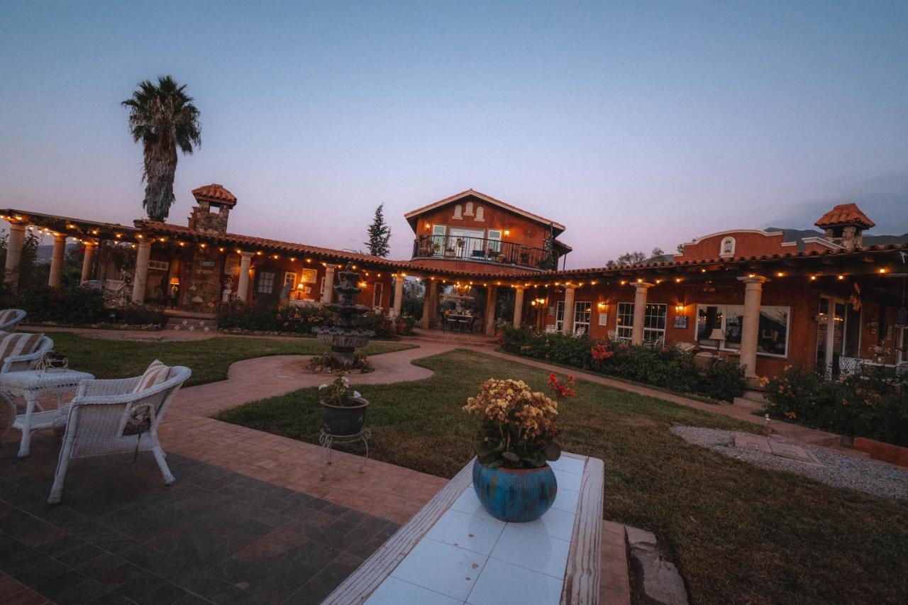 Vina Calabria Bed & Breakfast บาเย เด กัวลาลูเป ภายนอก รูปภาพ