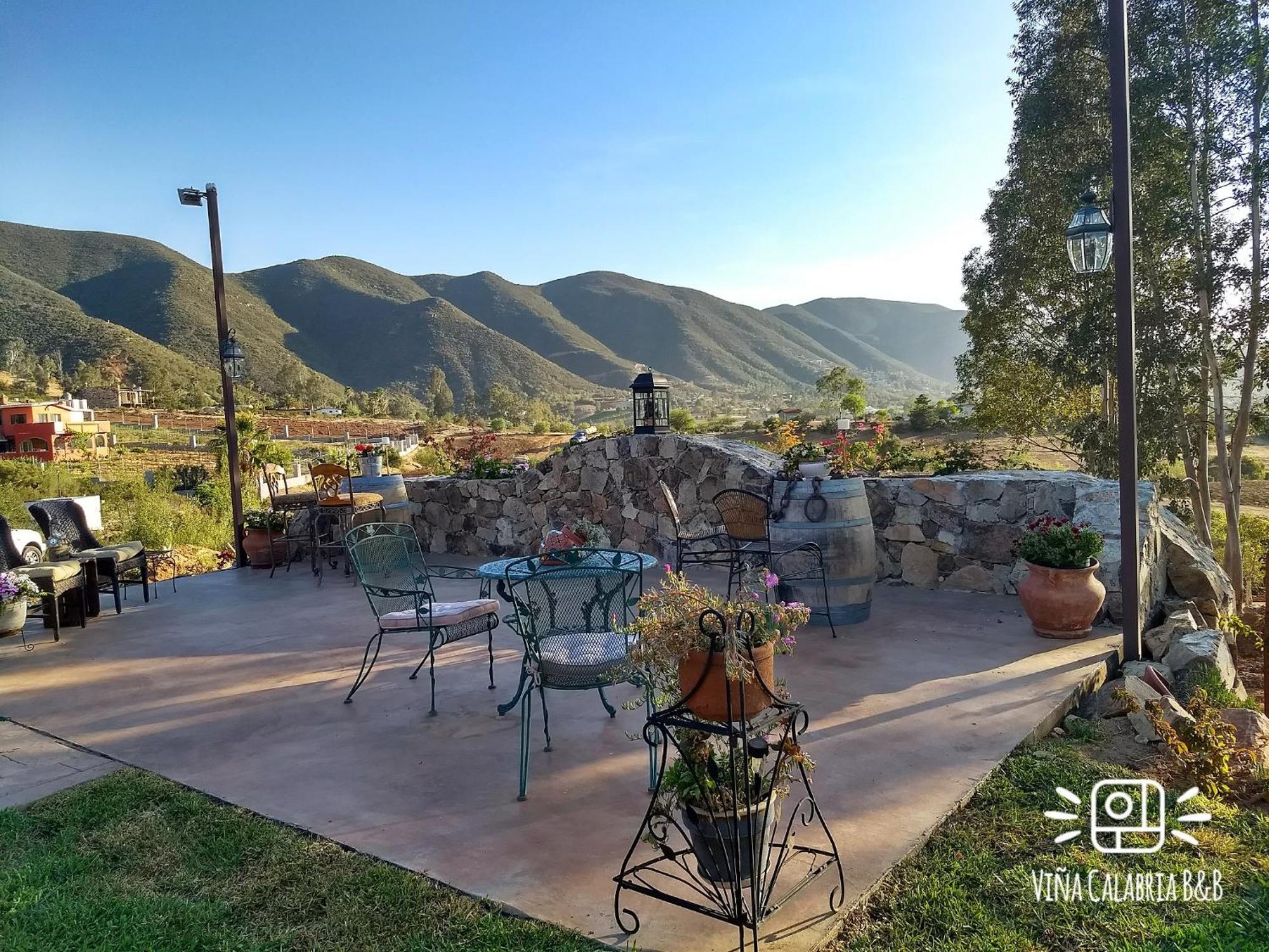 Vina Calabria Bed & Breakfast บาเย เด กัวลาลูเป ภายนอก รูปภาพ